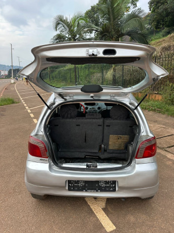 toyota-yaris-2003-a-vendre-a-yaounde-big-6