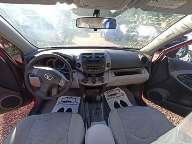 toyota-rav-4-2012-4wd-big-1