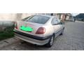 toyota-advensis-2002-small-1