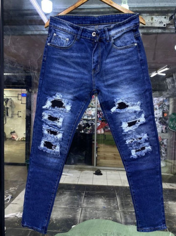 jeans-a-vendre-face-en-commissariat-mokolo-big-4