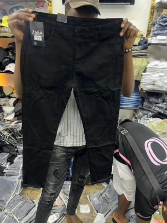 jeans-a-vendre-face-en-commissariat-mokolo-big-2