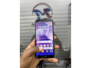 Huawei Y7 Prime 2018 64/4GB