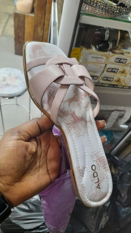 sandale-de-chez-aldo-big-0