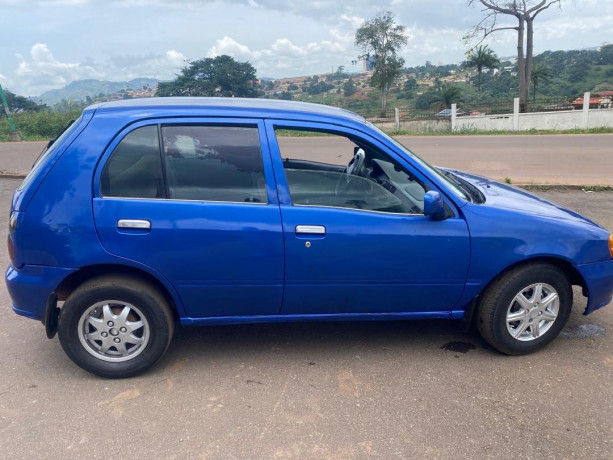 toyota-starlet-automatique-big-2