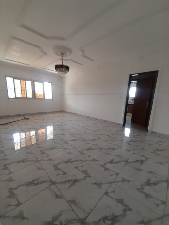 magnifique-appartement-a-louer-a-bali-de-3chambres-3douches-big-1