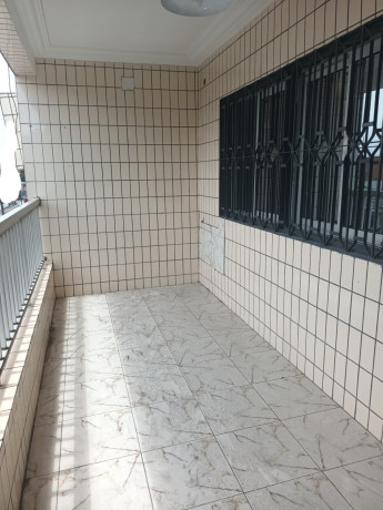jolie-appartement-bien-vaste-a-louer-a-bali-3chambres-3douches-en-bordure-de-route-big-4