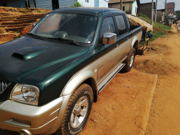 pick-up-mitsubishi-l200-big-6