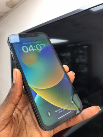 iphone-12-128g-face-id-off-propre-big-1